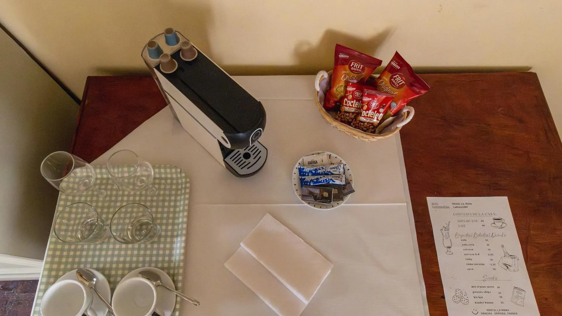 Hostal La Riera De ペラタリャーダ スペイン